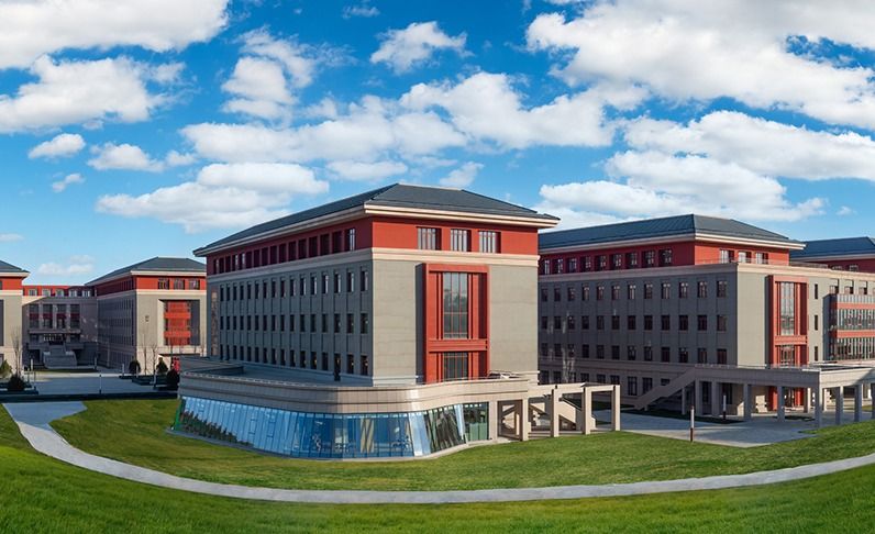 外国语学院教师新著《民族院校英语课堂教学模式研究——以日韩欧美福利视频_黑人巨大人精品欧美三区_欧美成人另类人妖_欧美在线精品一区二区三区_欧美一区二区三区性视频_日韩精品欧美视频_性欧美极品xxxx欧美一区二区课堂教学为例》出版